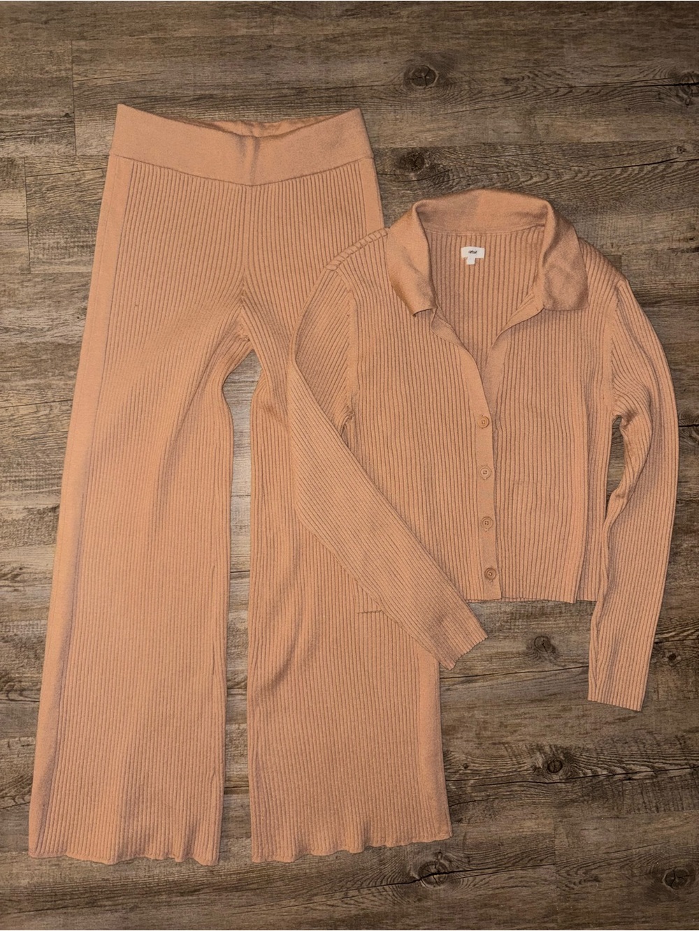 Aerie Ribbed tan lounge set